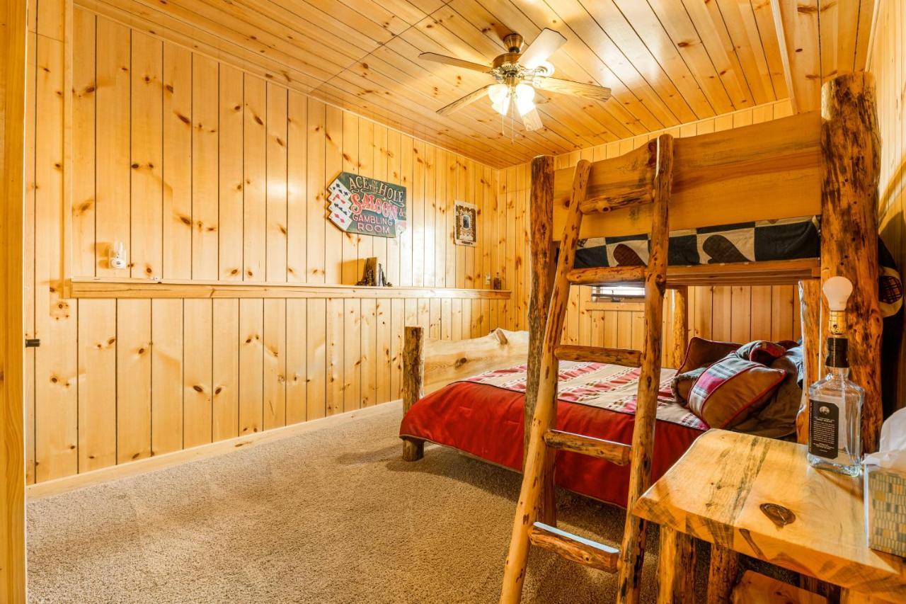 Liberty Lodge At Terry Peak Lead Eksteriør billede