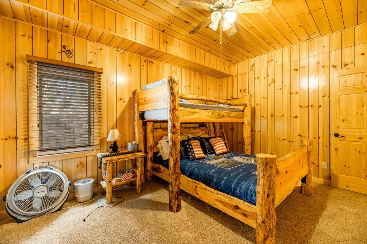 Liberty Lodge At Terry Peak Lead Eksteriør billede
